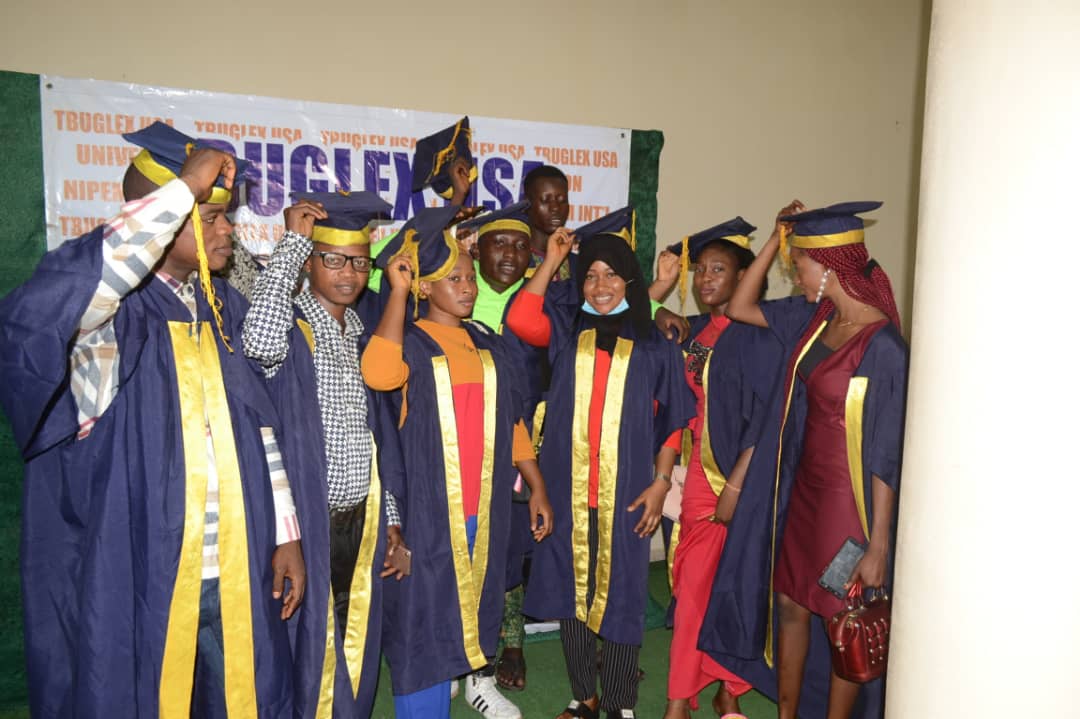 TBUGLEX Graduate